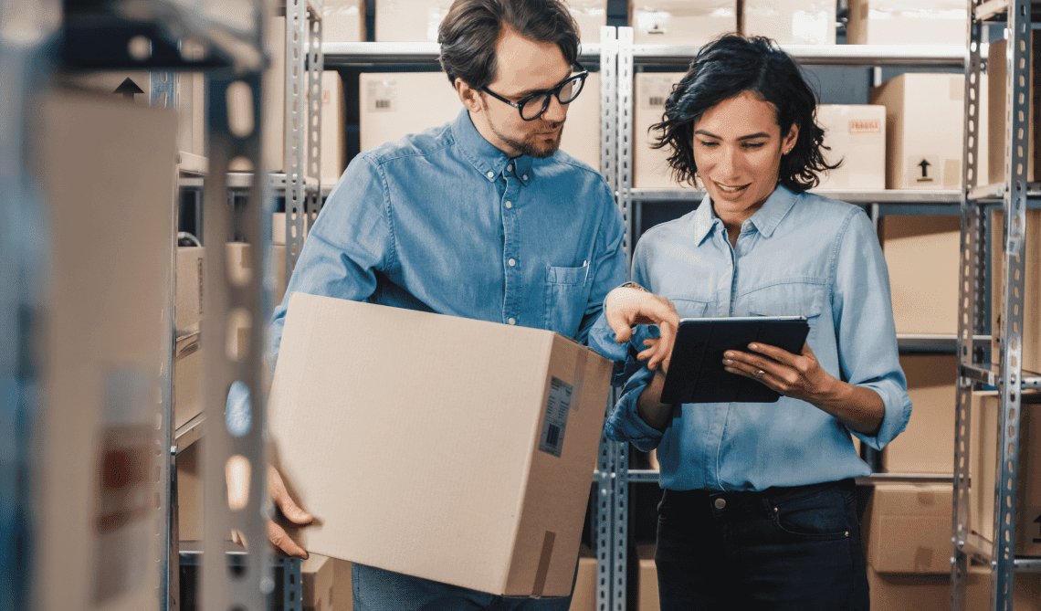 Enhancing Customer Satisfaction with Real-Time Tracking Solutions